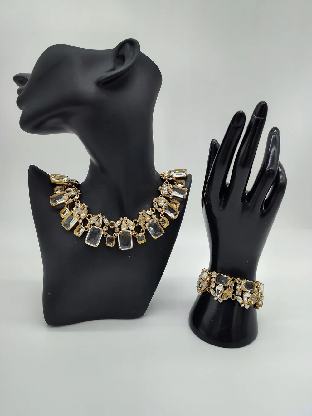 J CREW Crystal Statement Necklace Bracelet Set Gold Rhinestone Collar EUC